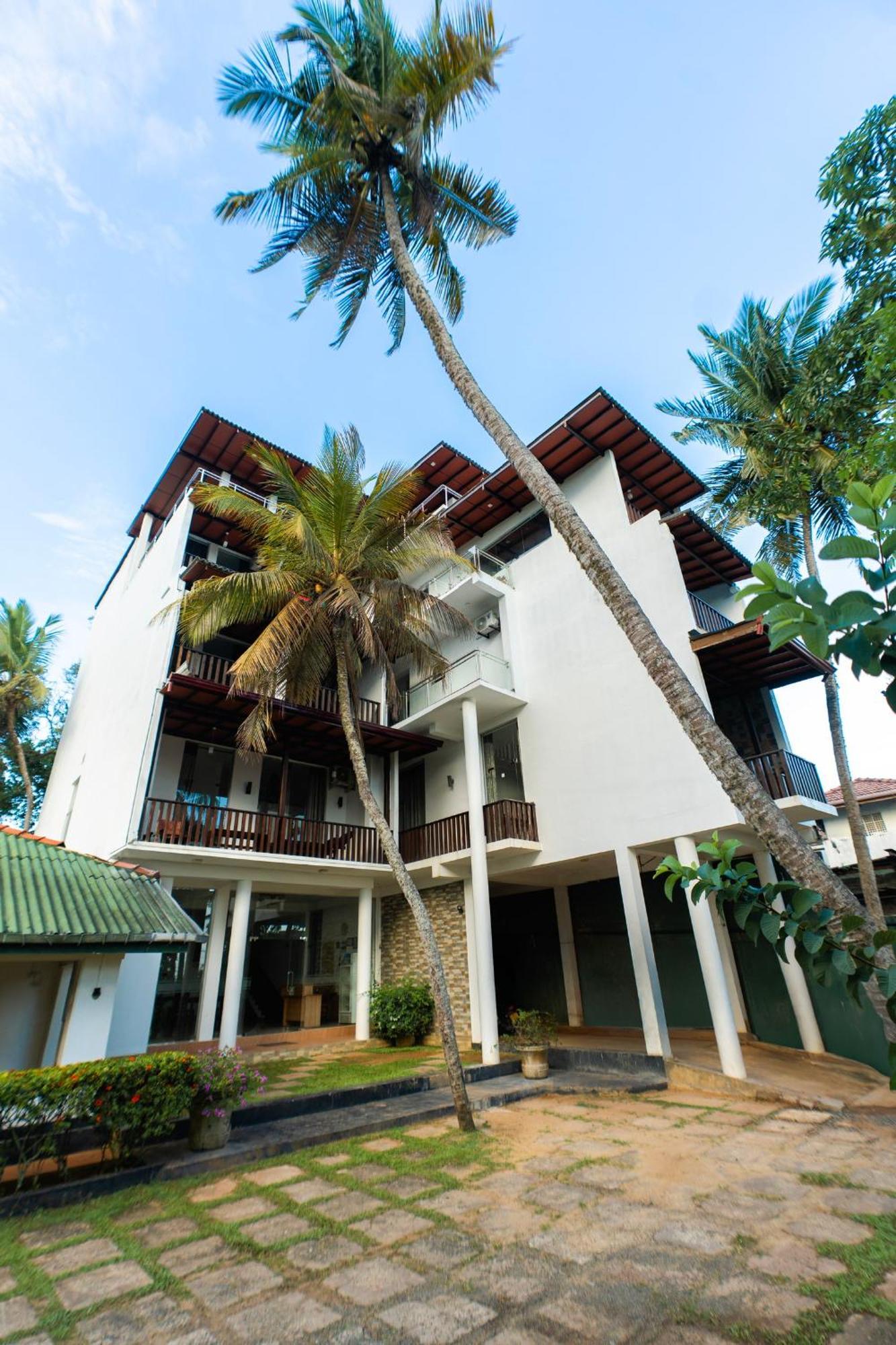 Sea View Tourist Inn Tangalle Bagian luar foto