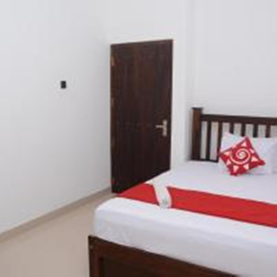 Sea View Tourist Inn Tangalle Bagian luar foto